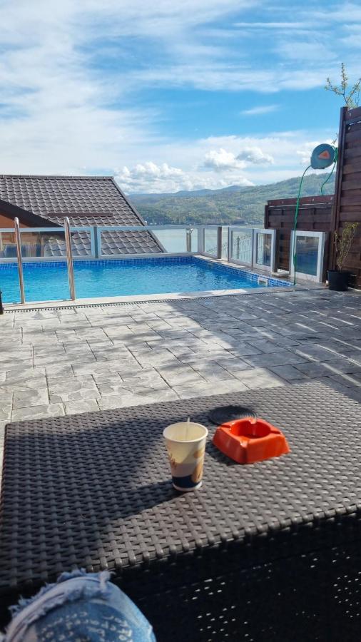 Casa Clau Cazare Orşova Exterior foto